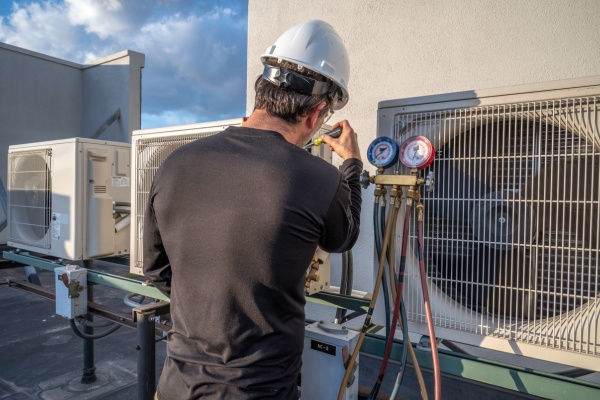 Cleaning mini split air conditioning units in New Jersey for optimal performance and efficiency Cleaning mini split air conditioning units in New Jersey for optimal performance and efficiency