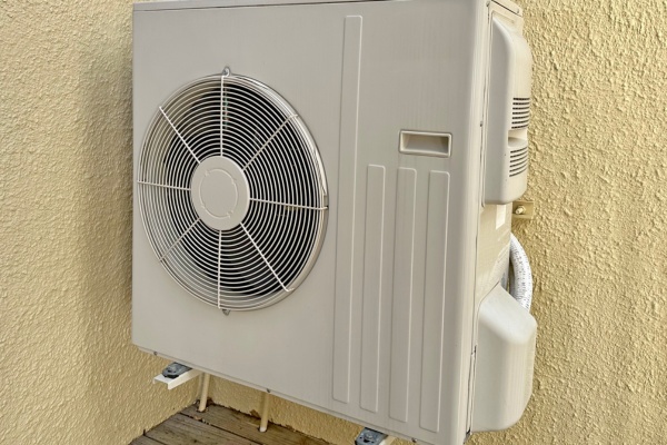 Residential mini split unit cleaning services in New Jersey provide efficient air conditioning maintenance and improved indoor air quality Residential mini split unit cleaning services in New Jersey provide efficient air conditioning maintenance and improved indoor air quality